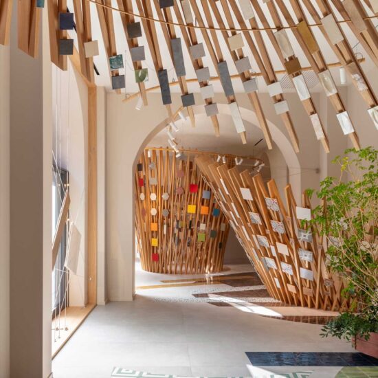 ragno showroom milano 009.jpg