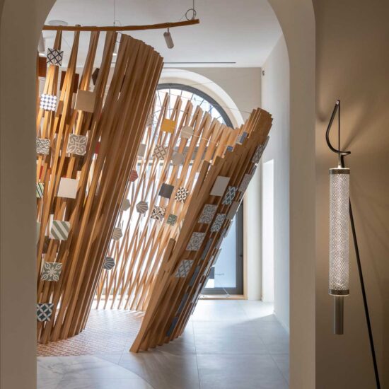 ragno showroom milano 004.jpg